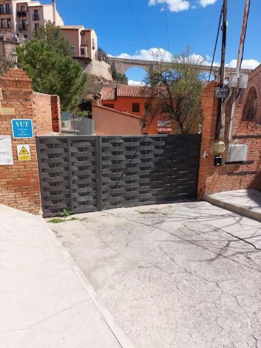 Ferienwohnung La Buhardilla. Aparcamiento Exterior Privado Teruel Exterior foto