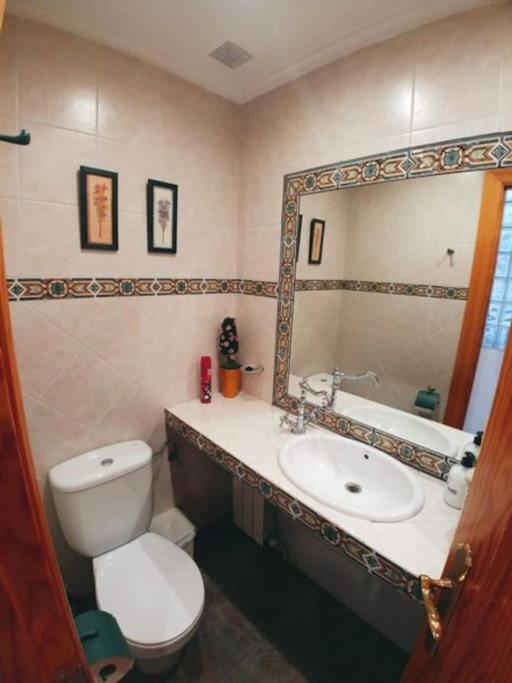 Ferienwohnung La Buhardilla. Aparcamiento Exterior Privado Teruel Exterior foto